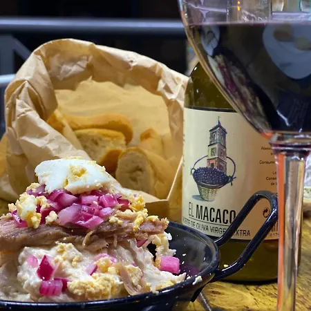 アパート Piso Auditorio Centro ラ・オロタバ